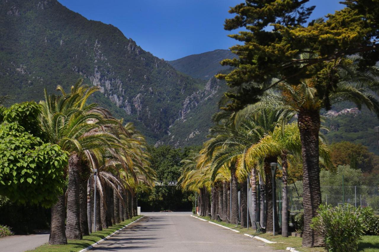Hotel San Lucianu Мориани Плаж Екстериор снимка